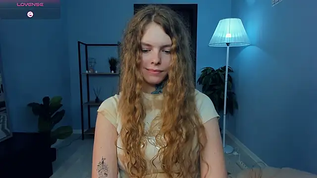 Chat XXX en directo de RayaNenlia