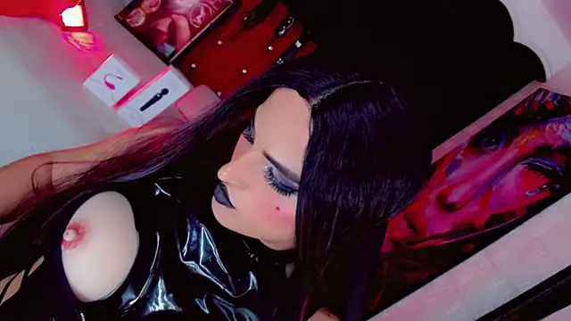 Yareth_Rouss_ Live XXX-Chat