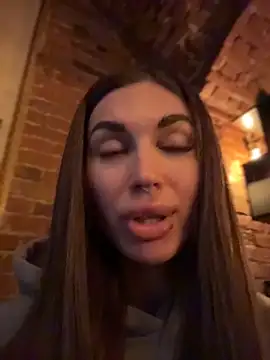 Živý XXX chat Charming_Ritta