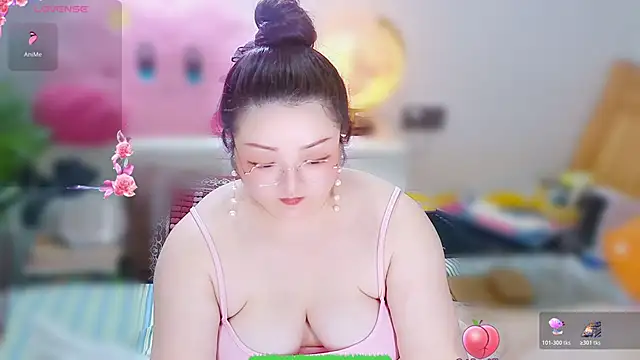 Chat XXX en directo de AngelwithEcup