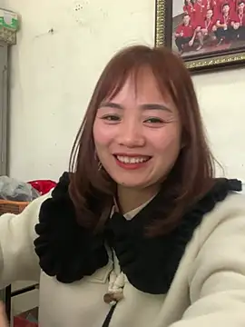 Bana-gibeen Live XXX chat