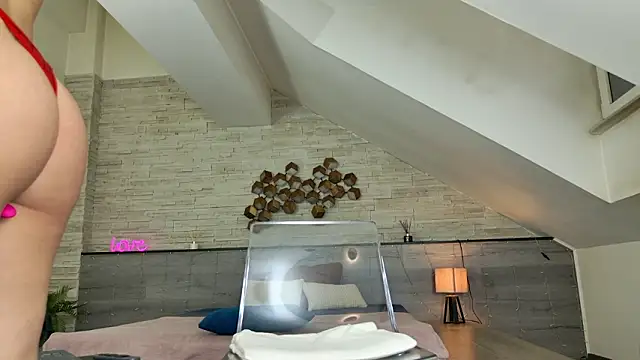 Živý XXX chat hornyb33_