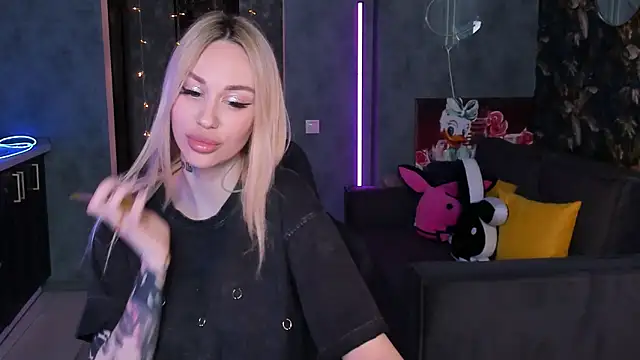 Blckmirrorr – Naživo XXX chat