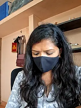 Tamil_Dharani – webcam-show