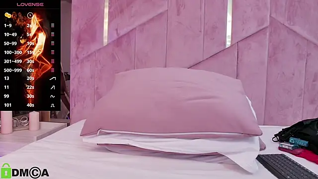 XXX chat uživo modela SelenaDaze