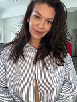 ClaraPasssion Adlı Modelin Canlı XXX Sohbeti