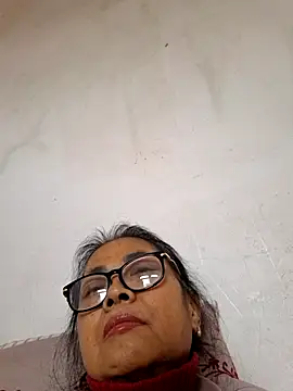 Hotestloveのウェブカメラショー