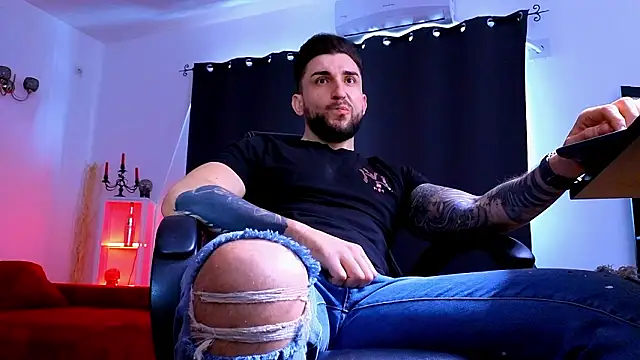 Chat XXX en directo de MightyAaron66