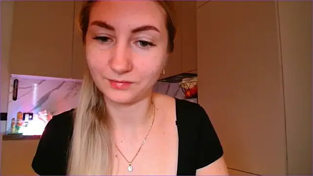 Chatroom XXX en direct de BluueSilk