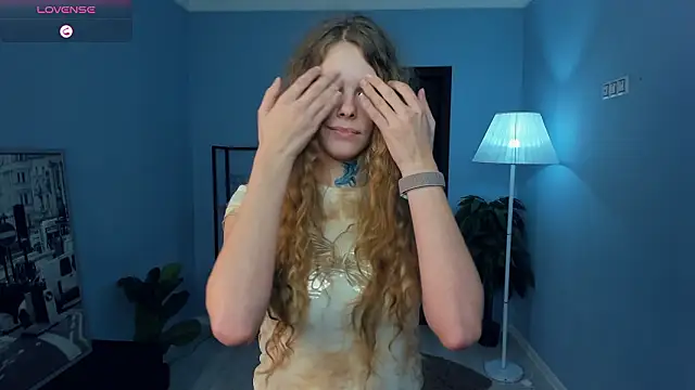 Chat XXX en directo de RayaNenlia