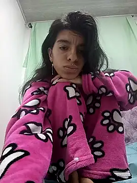 Ariell_Kieran Adlı Modelin Canlı XXX Sohbeti