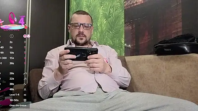 دردشة DanielOhCool الجنسية المباشرة