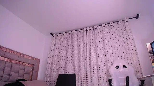 salomecastro_のウェブカメラショー