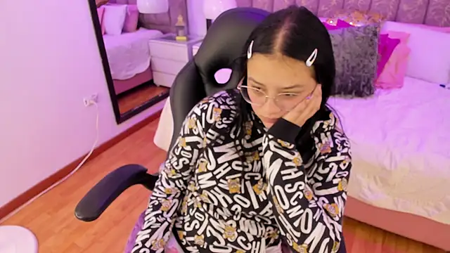 Amy_Ferreira Chat XXX live