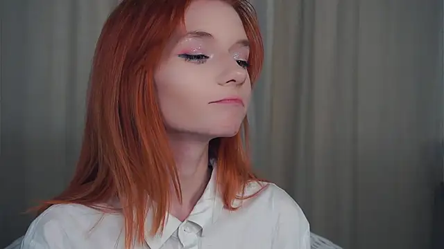 TarynPalek webcam show