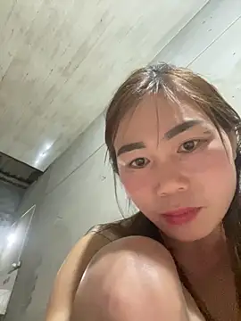 meganmeo: онлайн-секс-чат