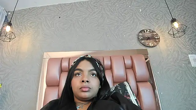 KOURTNEY-- Chat XXX live