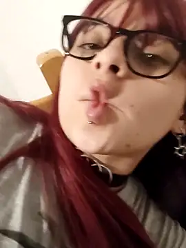 دردشة littlevalerie الجنسية المباشرة