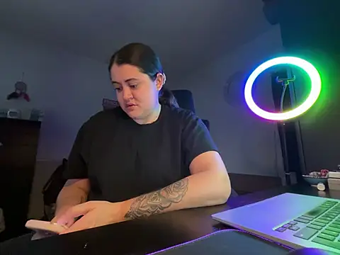 دردشة Prill940 الجنسية المباشرة