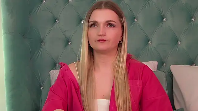 AnnyRaii Chat XXX live