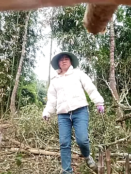 alycenn Live XXX chat