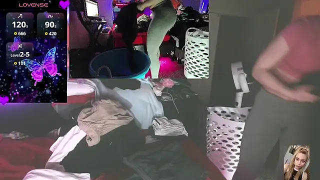 Chat +18 de Blondiewithanass ao vivo