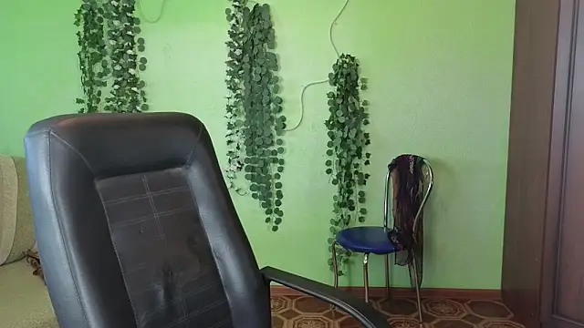 Maya_Mayflower Webcam Show