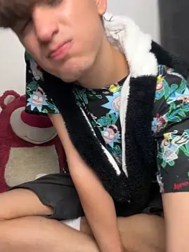 Naim_TheKing Adlı Modelin Canlı XXX Sohbeti