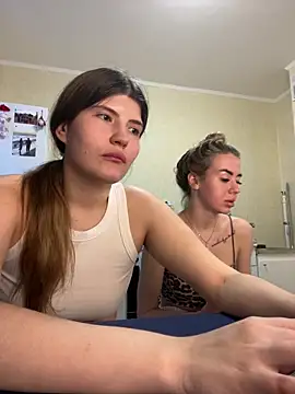 Chat +18 de BettiVance ao vivo