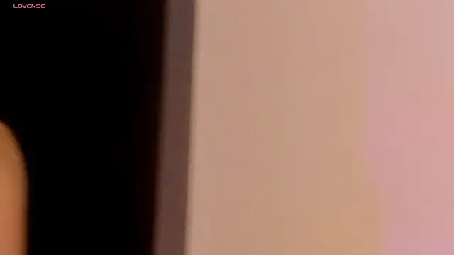 Chatroom XXX en direct de lilithTeen1_