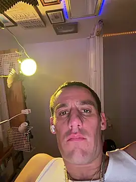 PeytonJohnn 现场XXX聊天