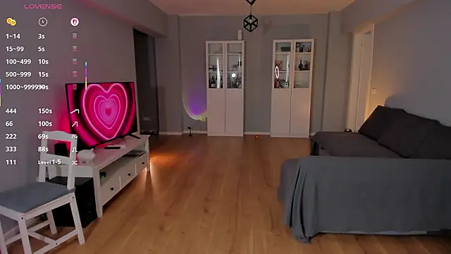 moondaoo: онлайн-секс-чат