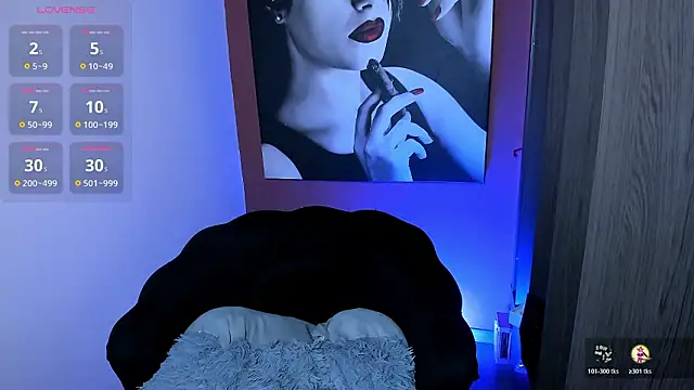 QueenOfHaze Chat XXX in diretta