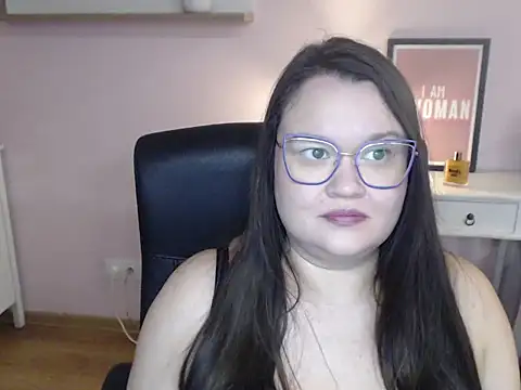 HollyDanceSoul Chat XXX in diretta