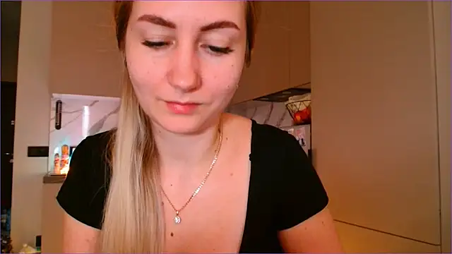 BluueSilk Chat XXX live