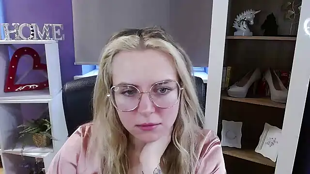 Zoey_Erotic: απευθείας συνομιλία ΧΧΧ