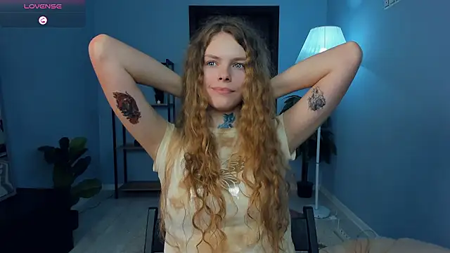 แชท XXX สดของ RayaNenlia