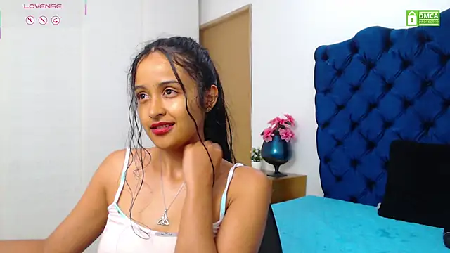 Онлайн чат XXX Lili666_