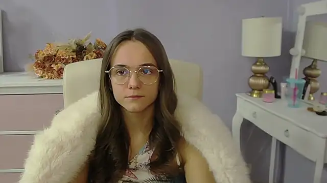 dirtyxEmily 现场XXX聊天