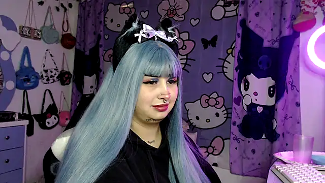 lussyevans24's Live XXX Chat