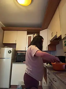 Naughtbaby_2025 élő XXX-chatje