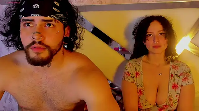 Benny_and_Mark élő XXX-chatje