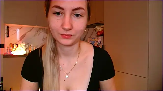 BluueSilkのライブXXXチャット