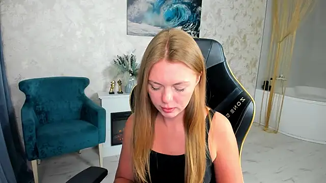 XXX chat uživo modela Strawberrye