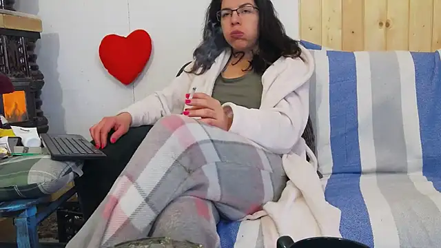 MellyBigLabiaOrgasmic élő XXX-chatje