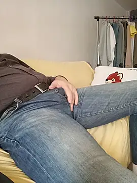 Saysomething3のライブXXXチャット