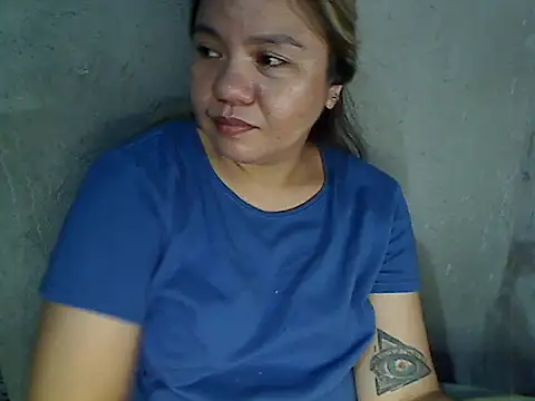 ambersmile Adlı Modelin Canlı XXX Sohbeti