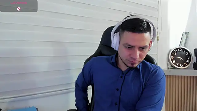 Chatroom XXX en direct de Rick_Adams