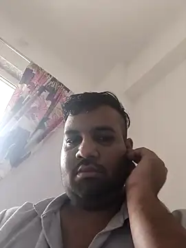 vinay_smalldick: онлайн-секс-чат