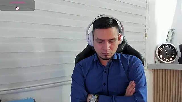 Онлайн чат XXX Rick_Adams